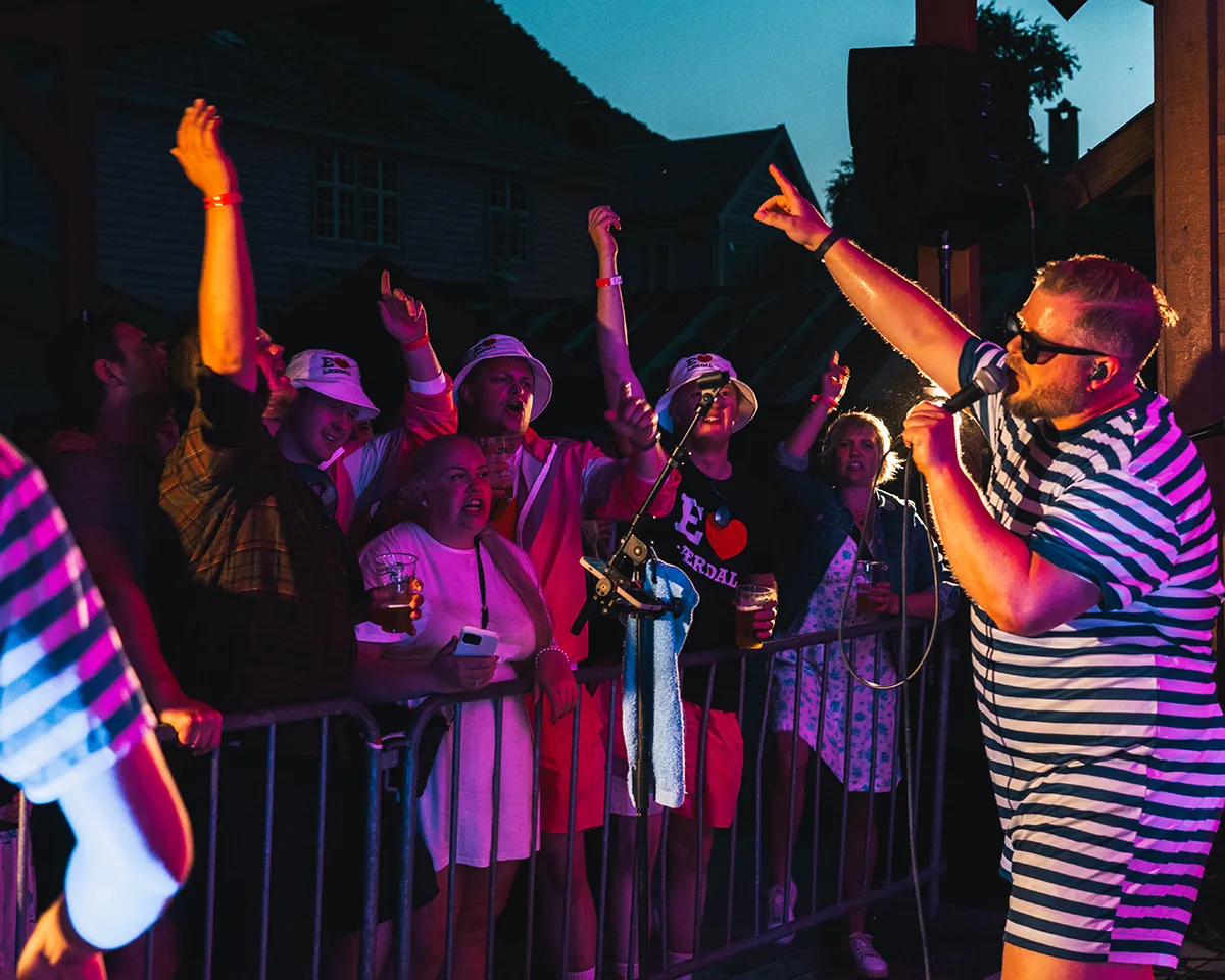 Badegjestene på fest